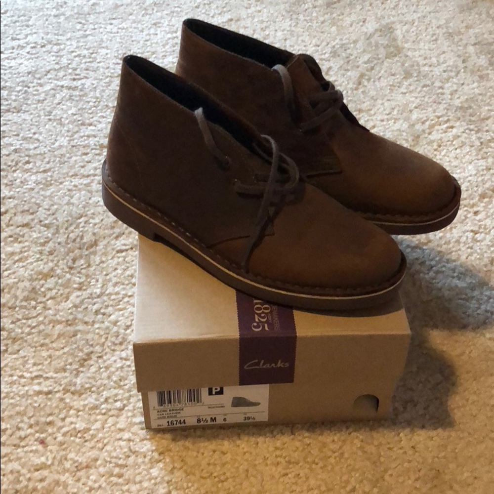Brand New Brown Leather Clarks